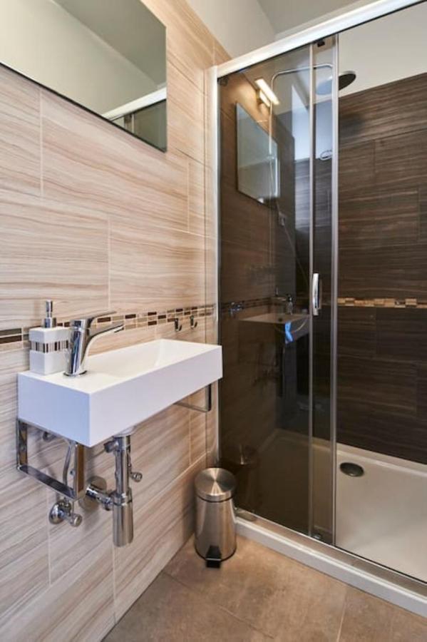 Orangehomes Fantastic 3 Bedrooms Apartment Dohany Street บูดาเปสต์ ภายนอก รูปภาพ